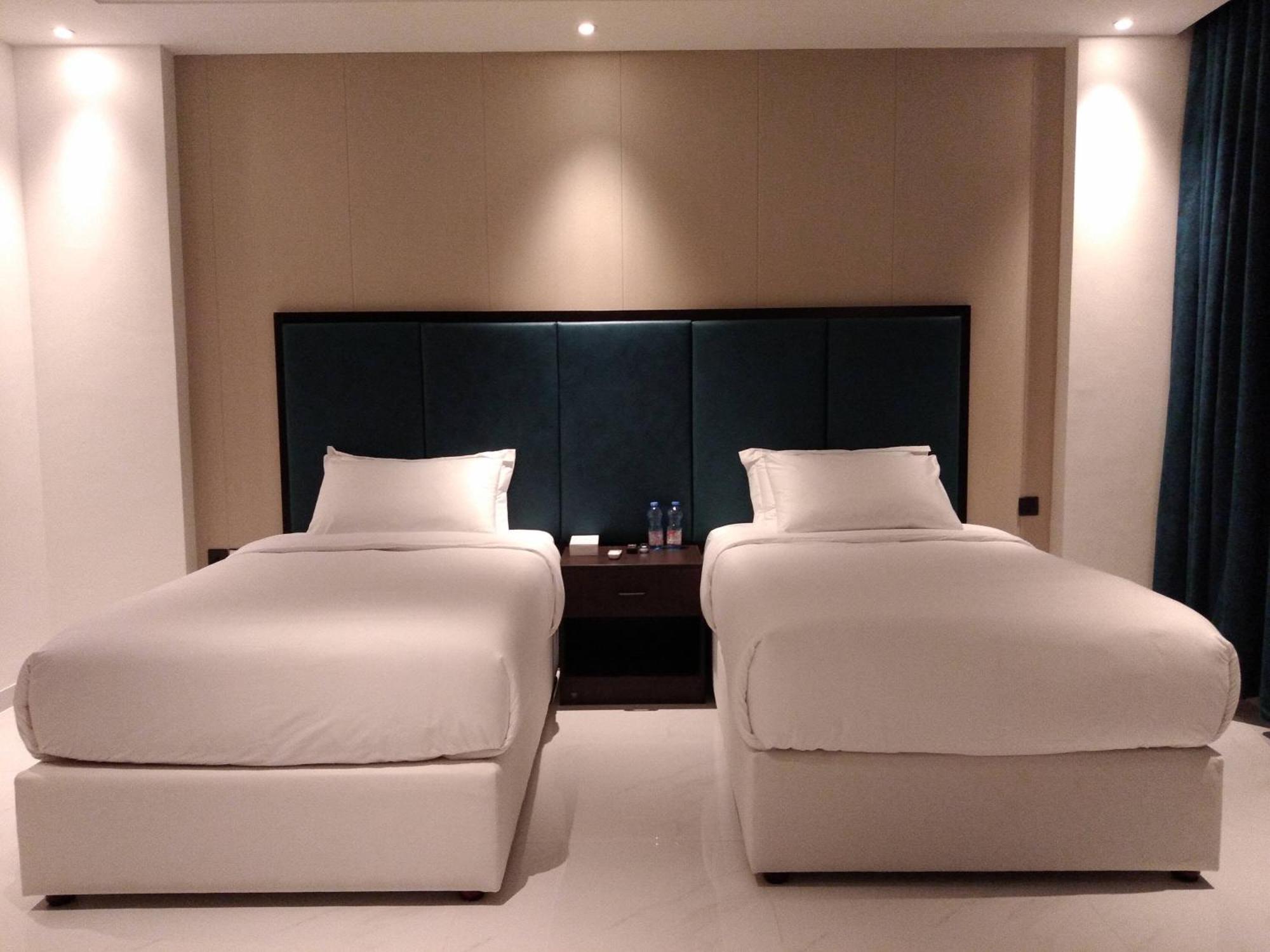 Nebula Hotel Duqm Esterno foto